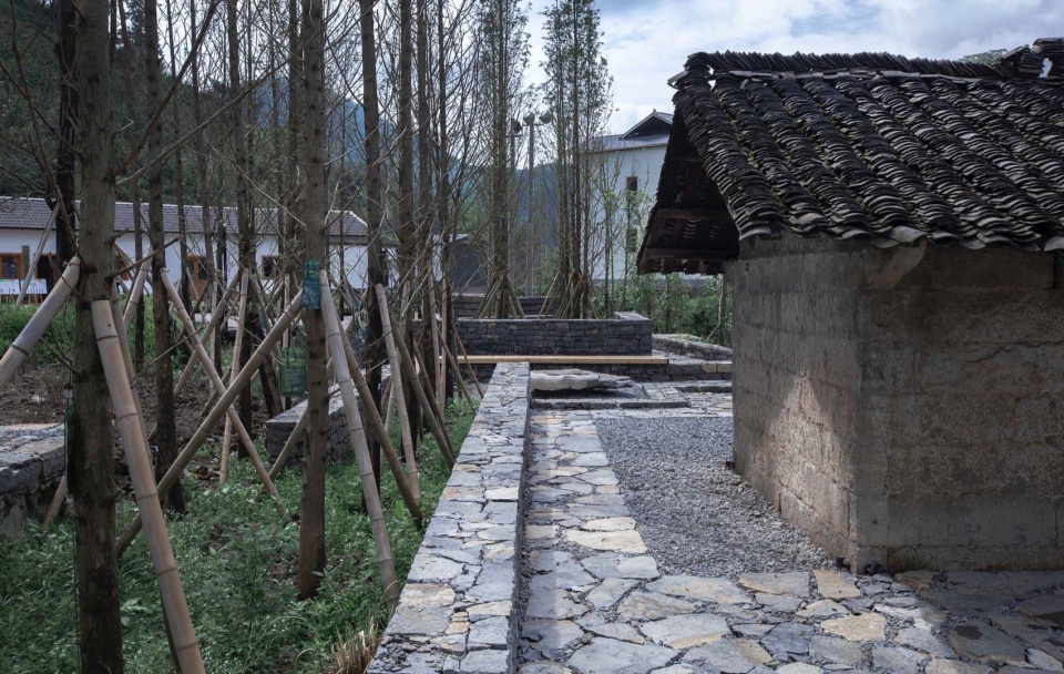 the furnace of character at guanyin temple in zhongguan village by fuyingbin studio