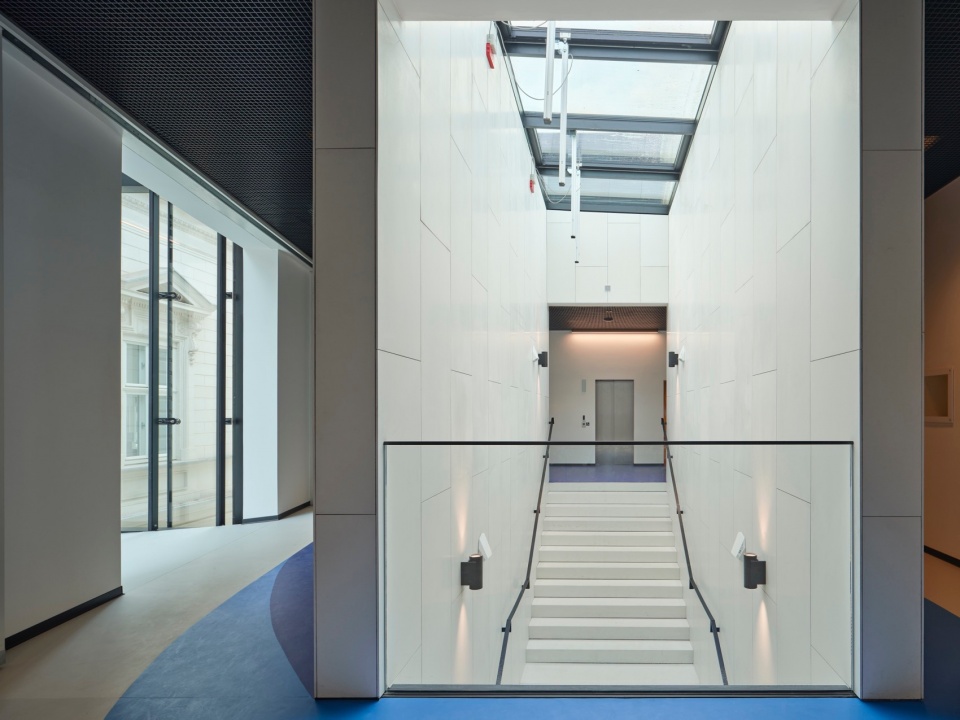 the interactive oko story and animation center by nizio design international