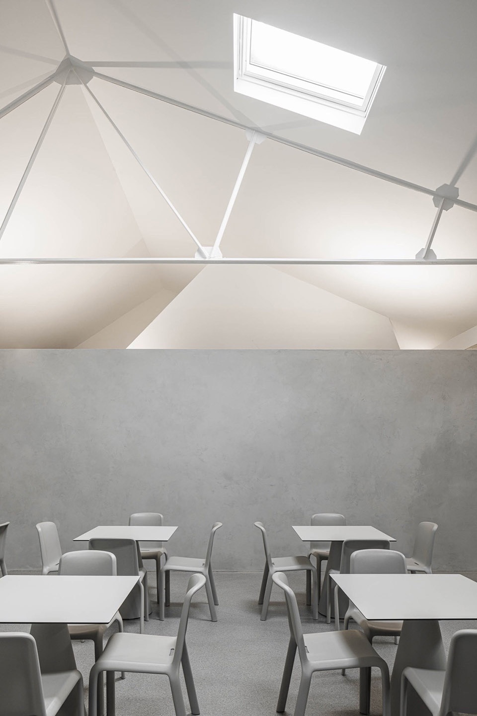 Industria A10 by BOX arquitectos