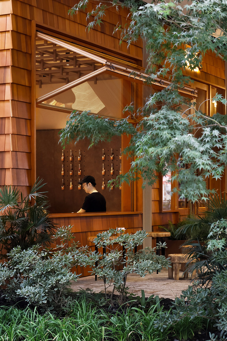 yexuan columbia circle store by ydesign