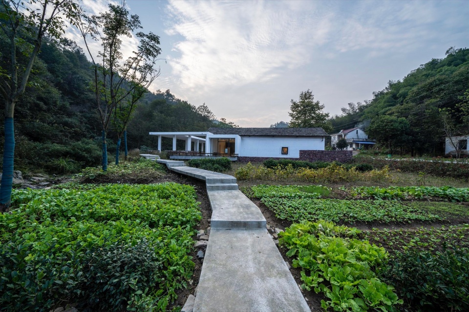 Renovation Design of Oil Mill Cultural Center in Niujiaochong Village