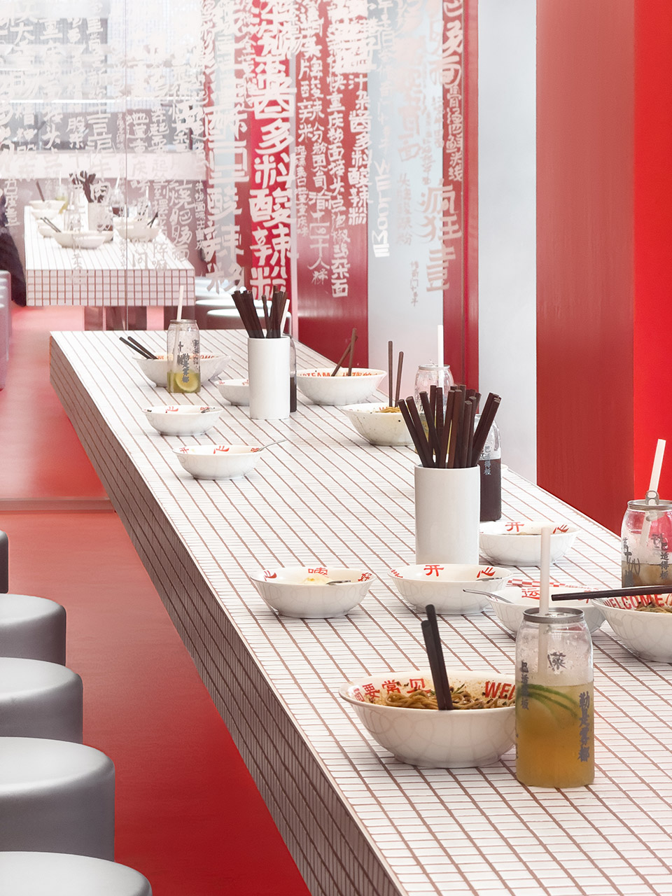 noodle house in transit by office aio