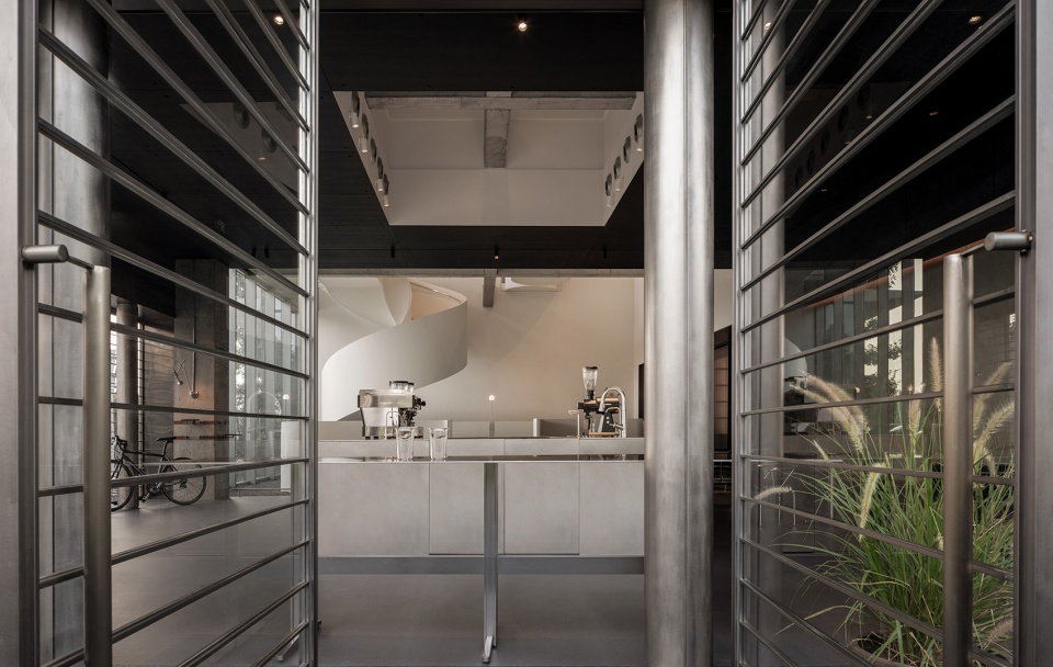 zaizi coffee by zman