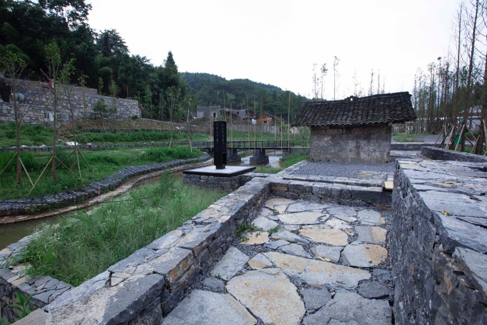 the furnace of character at guanyin temple in zhongguan village by fuyingbin studio