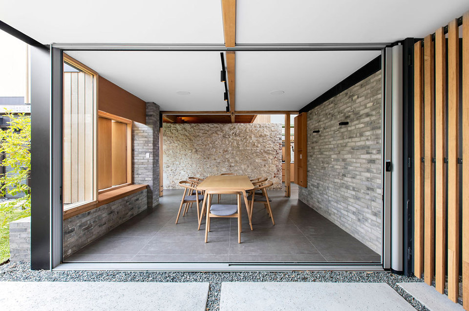 orient street house by philip stejskal architecture