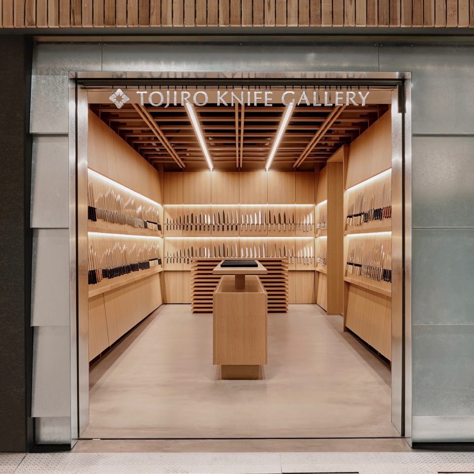 tojiro knife gallery osaka by katata yoshihito design