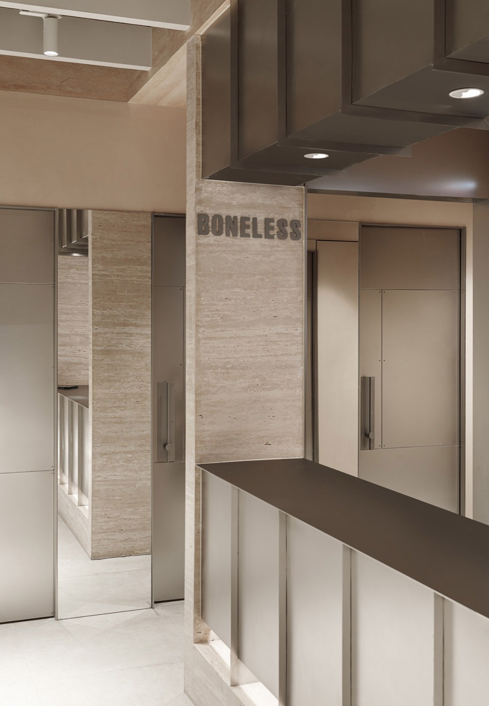BONELESS FASHION STORE THE BOX BEIJING by StudioScript