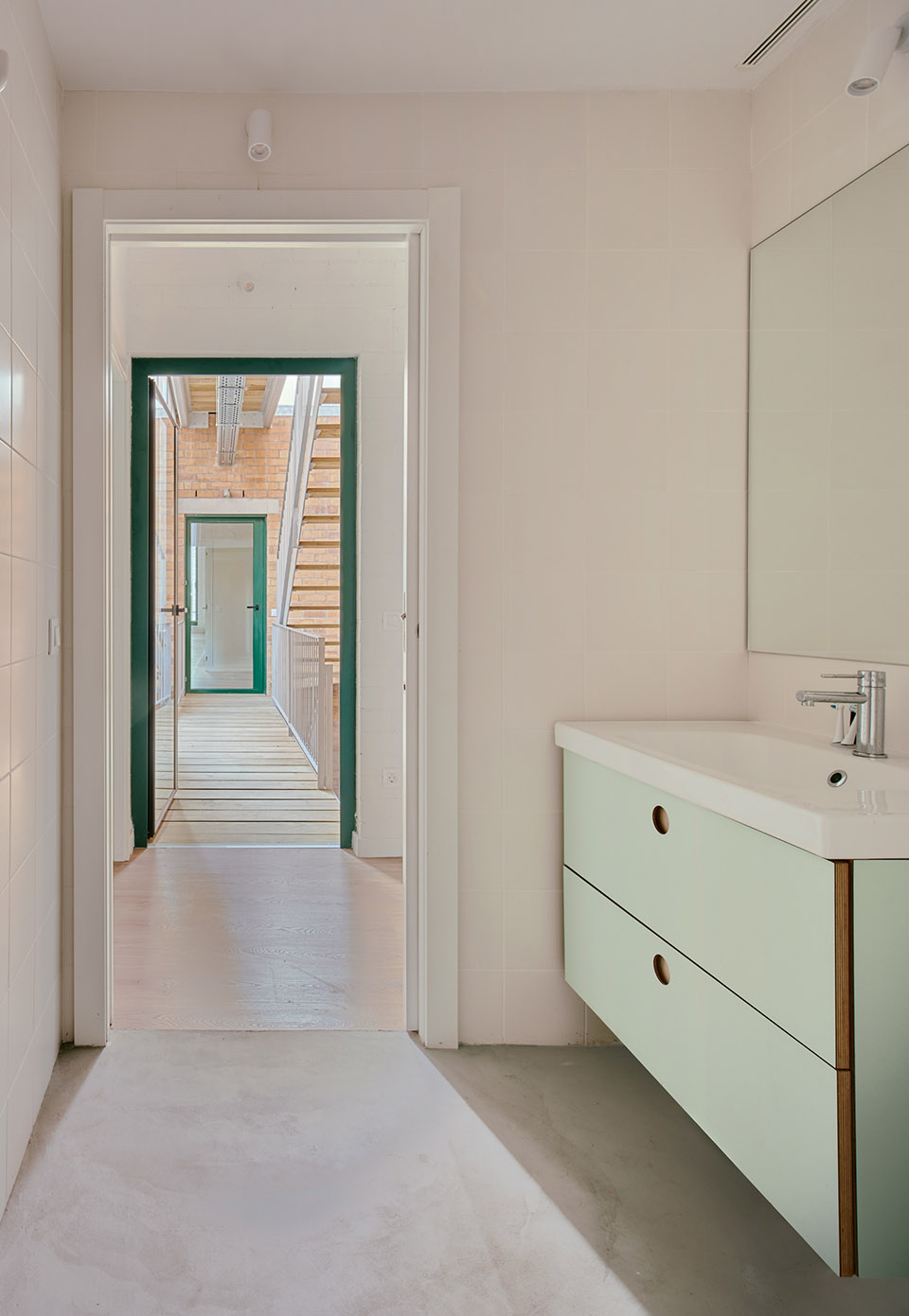 103rav new row house in sabadell by vallribera arquitectes