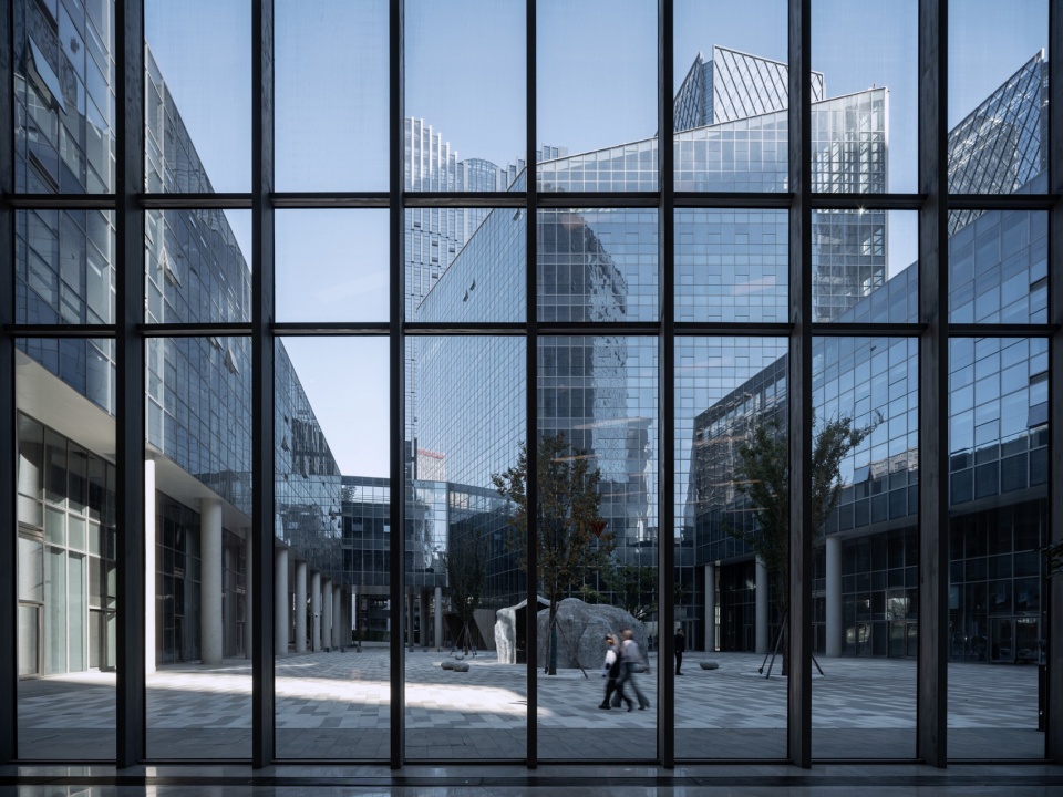 Jinshi Center in Jinan CBD