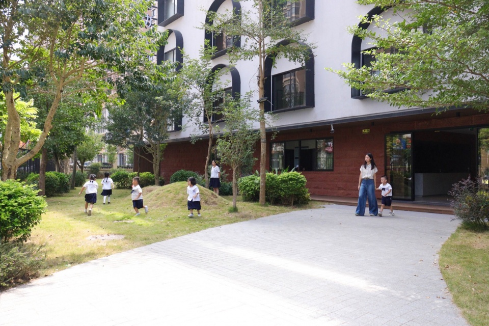 md kindergarten by hibinosekkei youji no shiro kids design labo