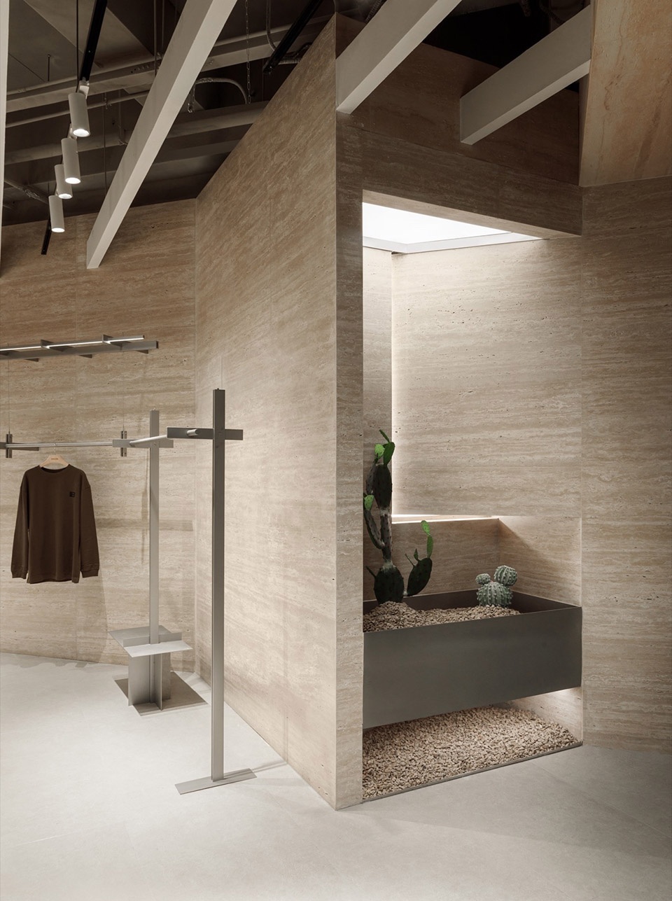 BONELESS FASHION STORE THE BOX BEIJING by StudioScript