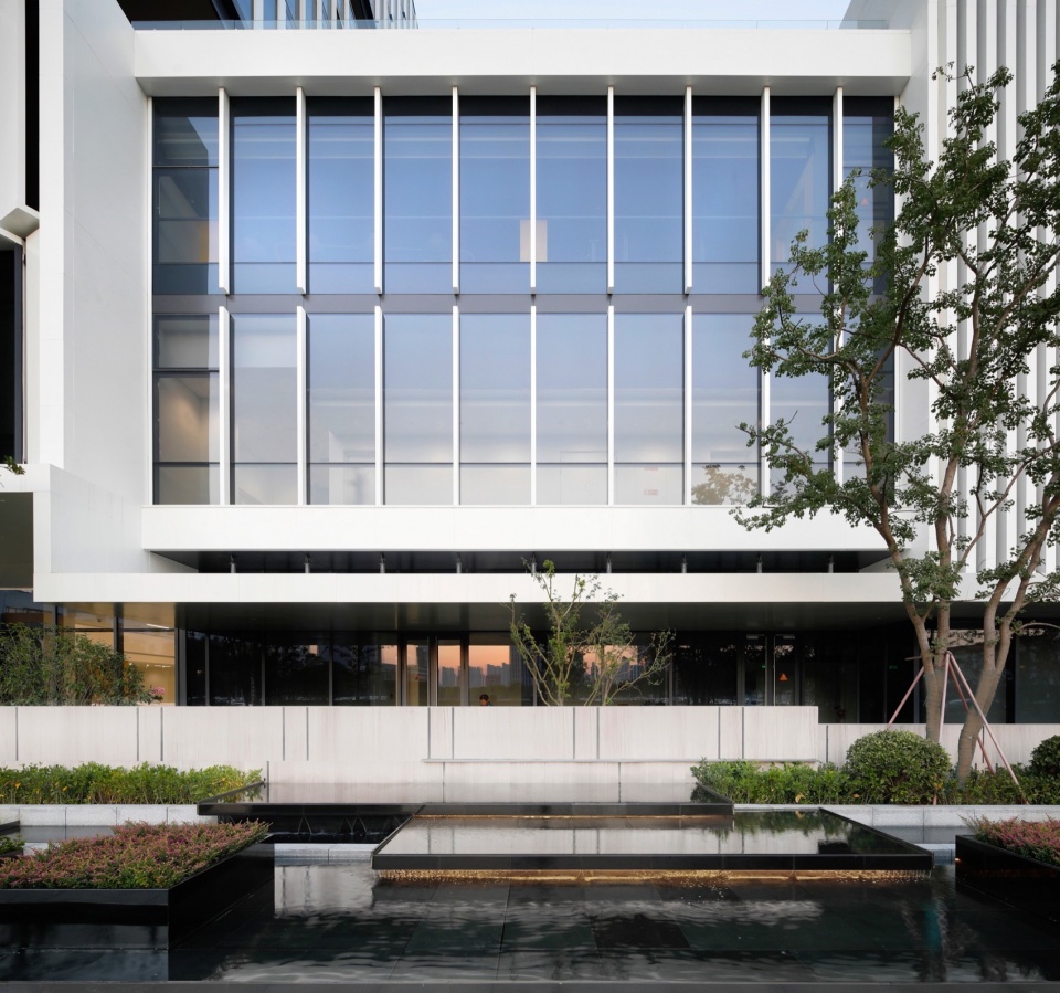 Qichacha Tec Headquarter by ARTS Group Co.Ltd