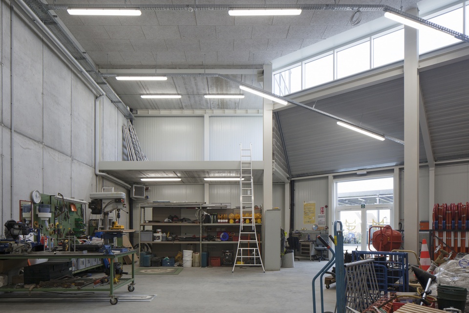 machelen workshop and office spaces by we s architects