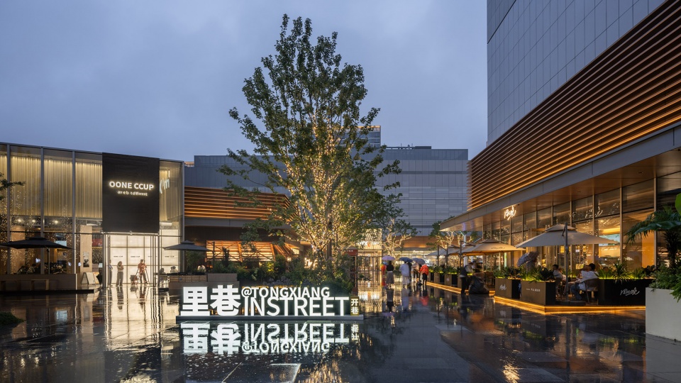 tongxiang mixc commercial landscape design by flo