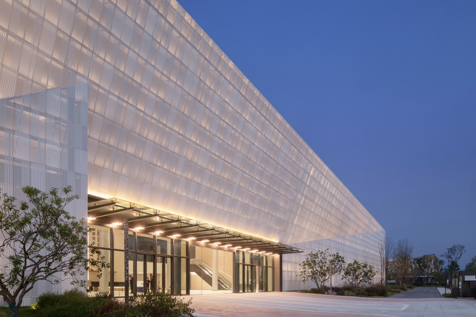Chengdu Tianfu Xinglong Lake Laboratory by Rong Zhaohui Studio ZRADI Mind Studio