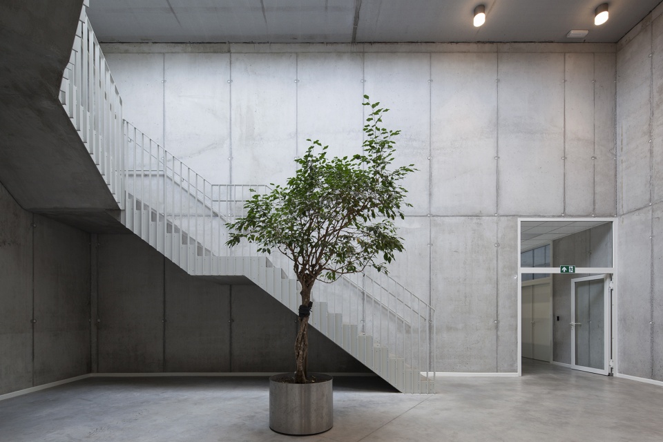 machelen workshop and office spaces by we s architects