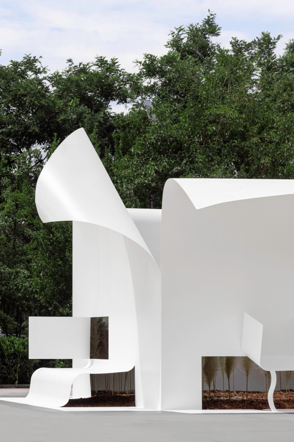Paper space Immediacy Design and Research Office