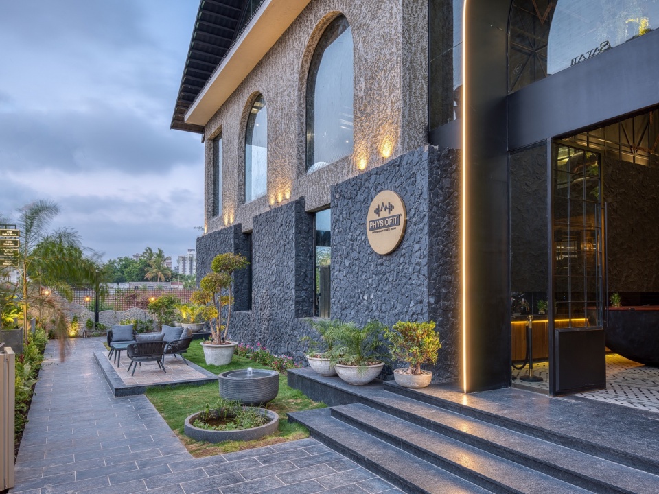 Physiofit Rajkots Fitness Sanctuary Dhulia Architecture Design