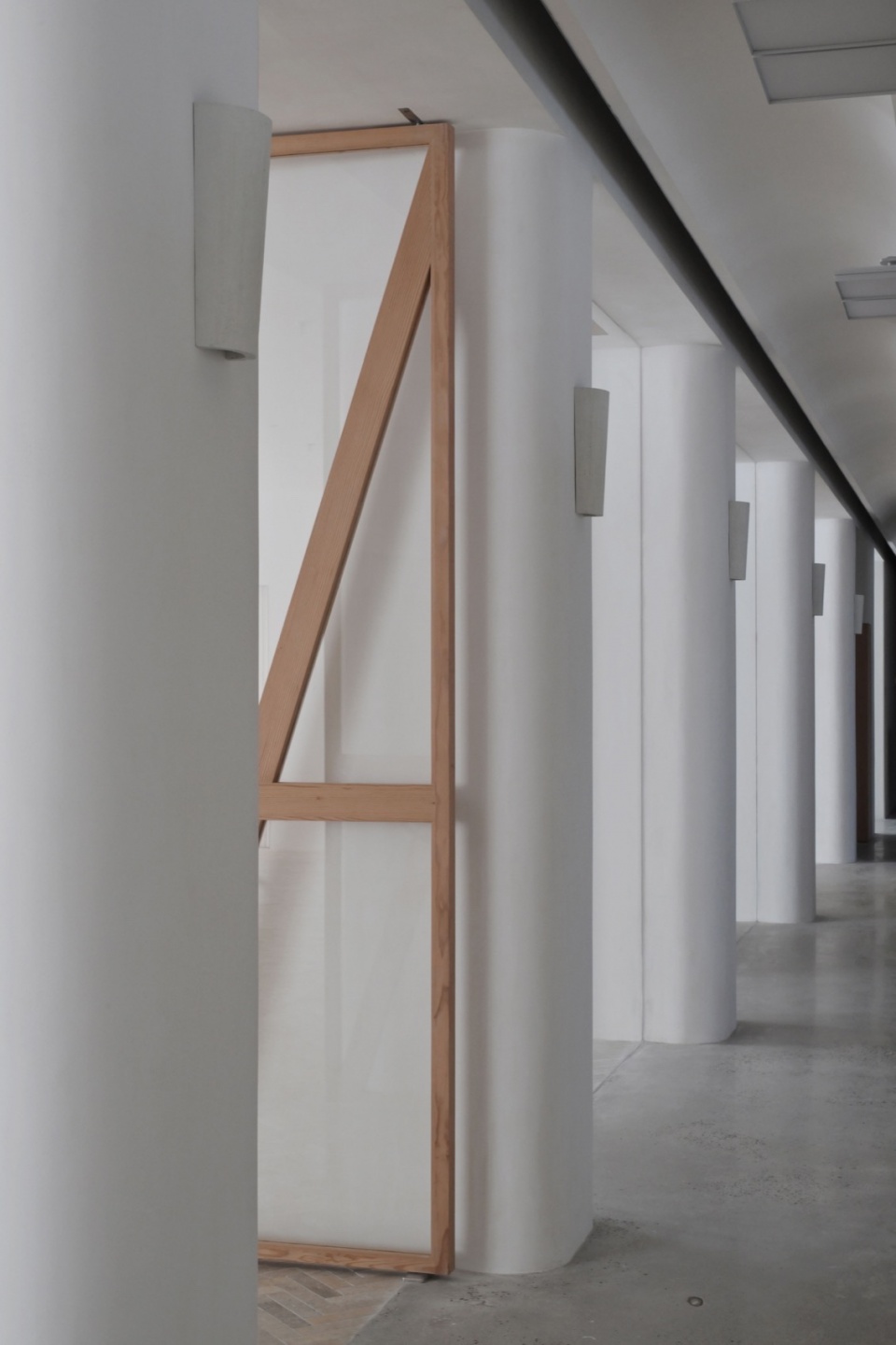 deepmoss new office by devolution