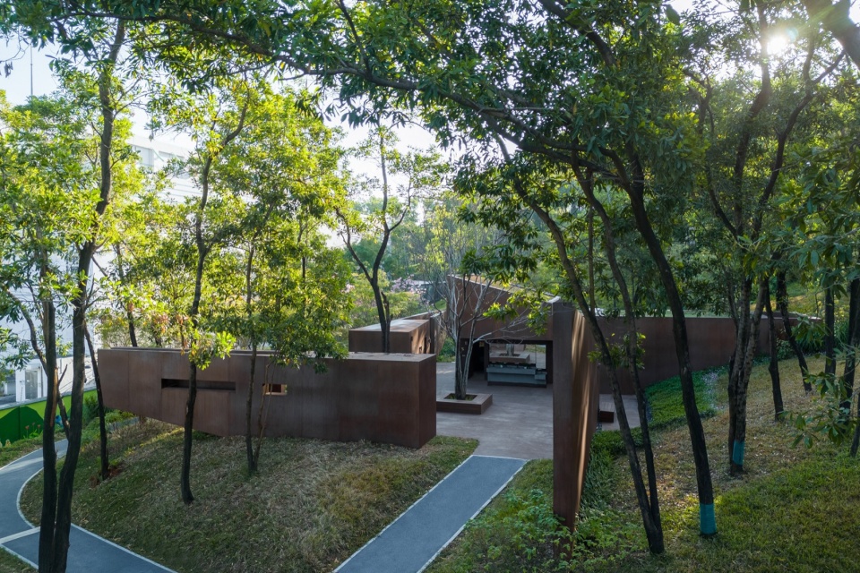 Qiaochengbei Park Visitor Center China by ATELIER XI