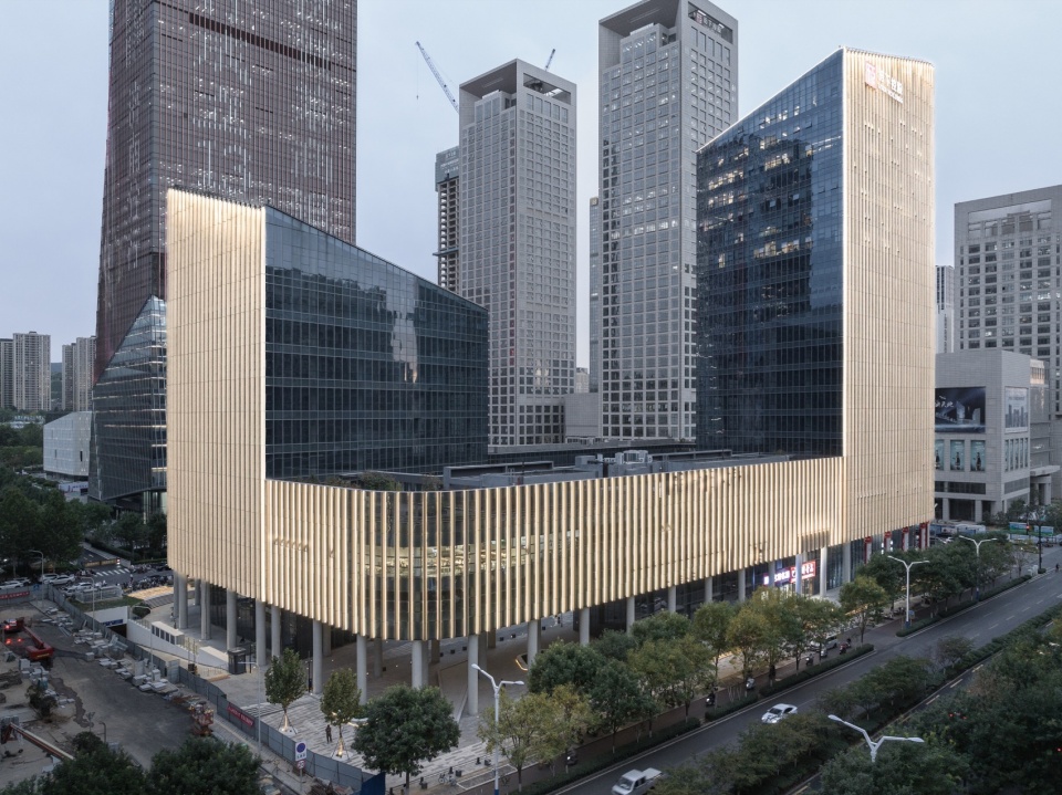 Jinshi Center in Jinan CBD
