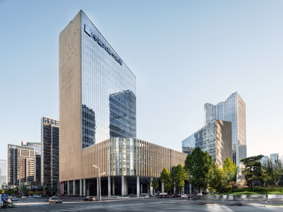 Jinshi Center in Jinan CBD