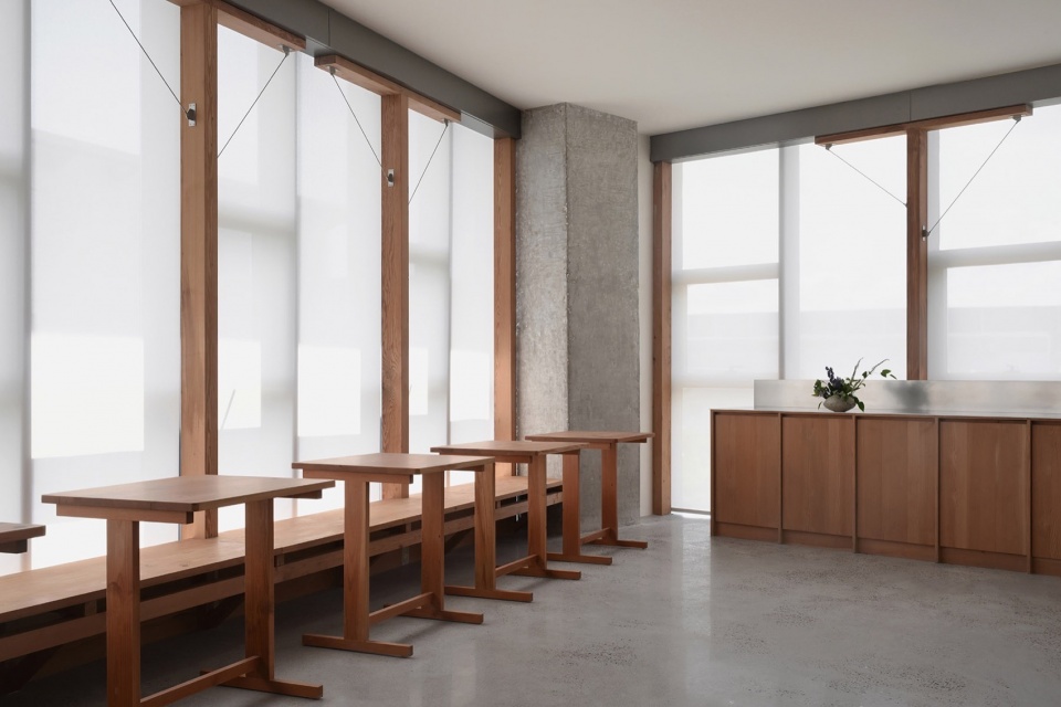deepmoss new office by devolution