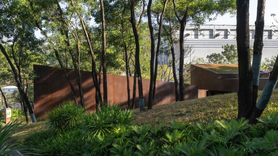 Qiaochengbei Park Visitor Center China by ATELIER XI