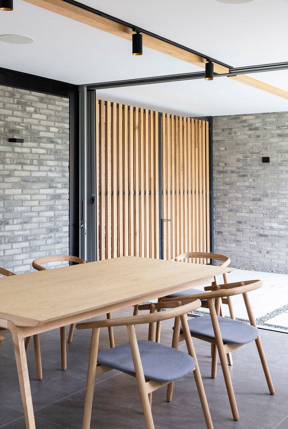 orient street house by philip stejskal architecture
