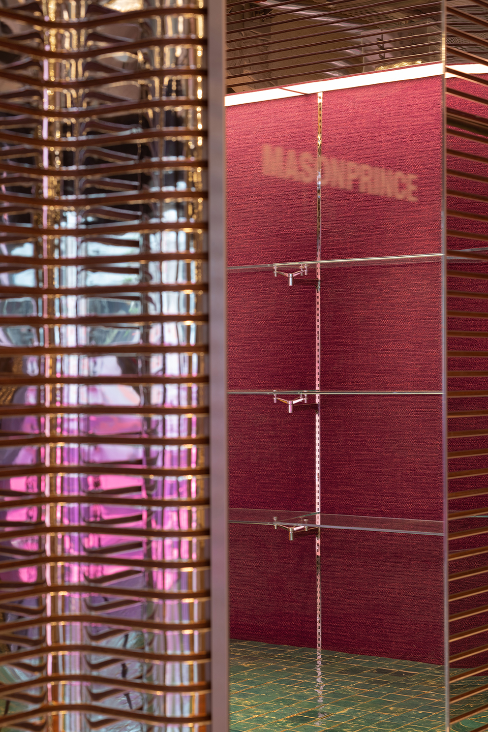 masonprince shanghai flagship store by tomo design