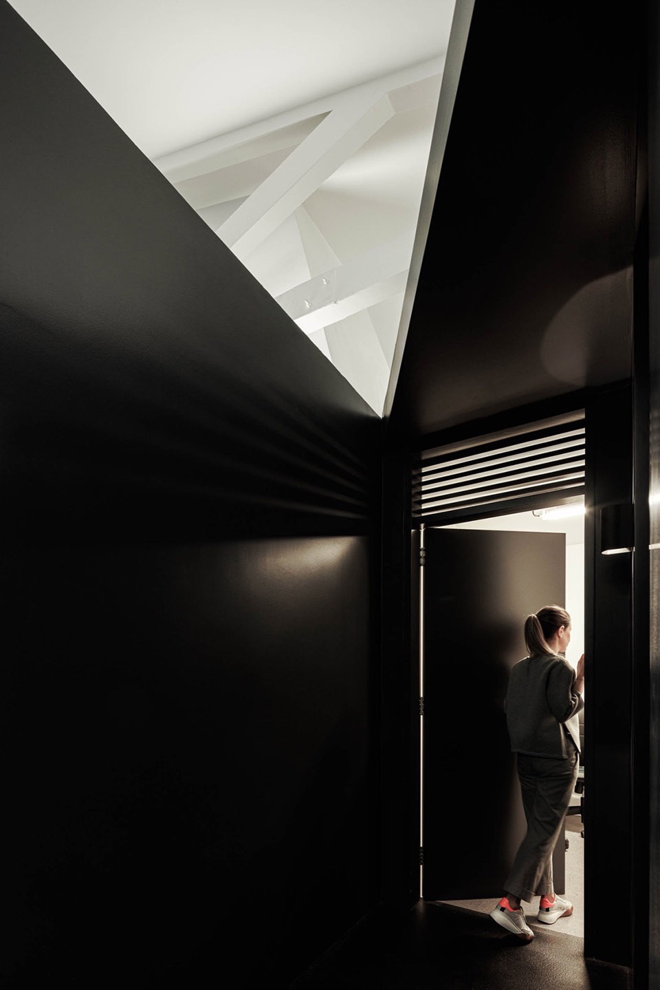 Industria A10 by BOX arquitectos
