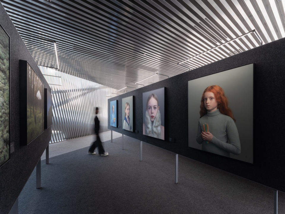 DJI Flagship Store by Various Associates