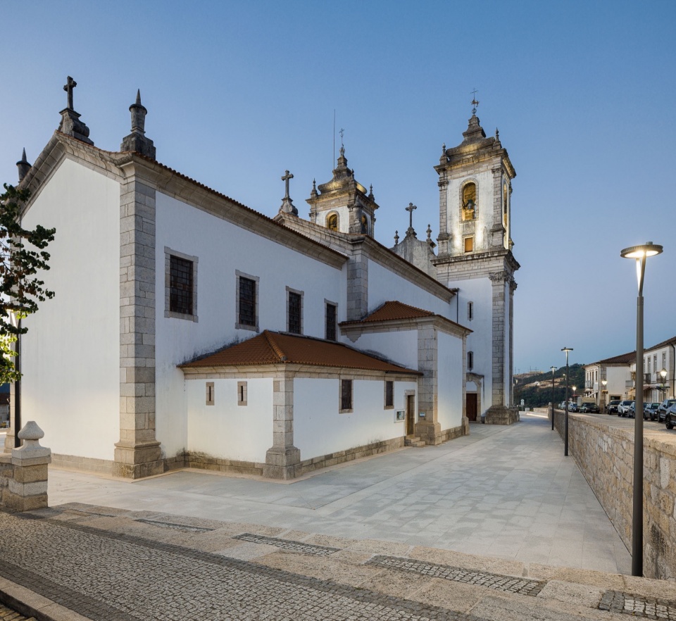 Requalificacao da Praca do Municipio de Ribeira de Pena by AXR Arquitetura e Design