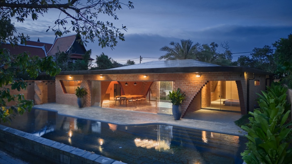 Enter Projects Asia Laguna Brick House H