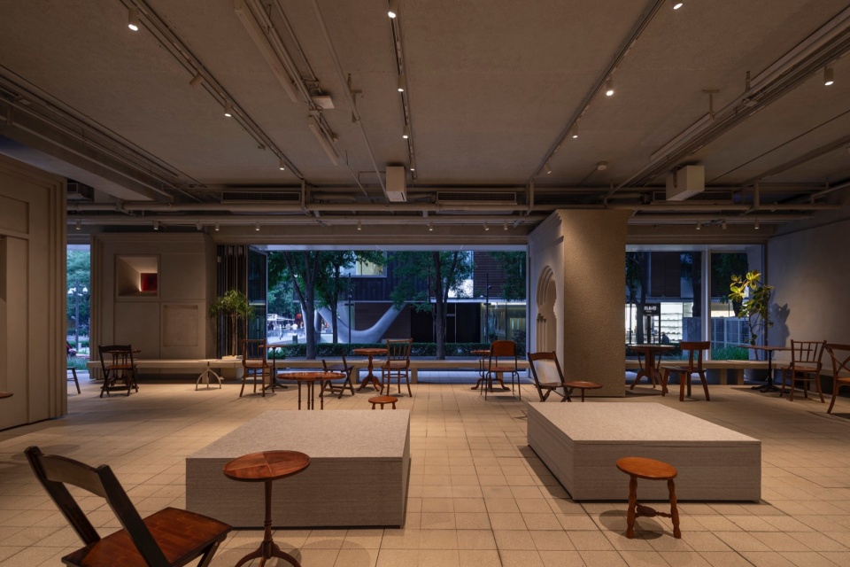 座位区看街道(摄影:金伟琦) love in cafe by zhz studio