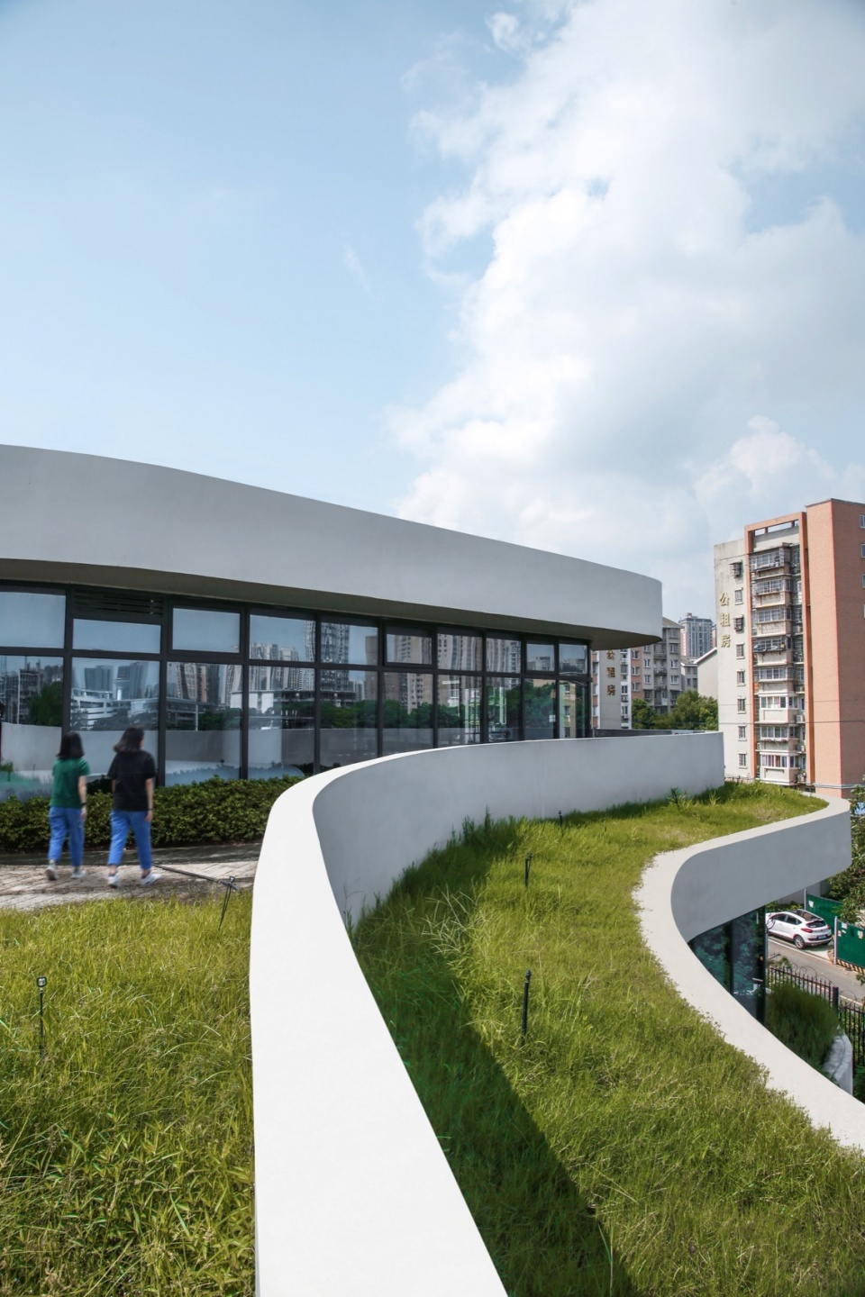 流动的建筑与景观©黄磊 changsha nanya middle school