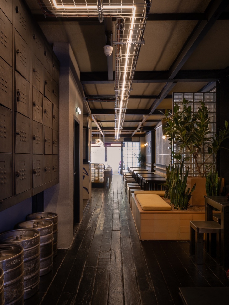 ayi pub by barn arch