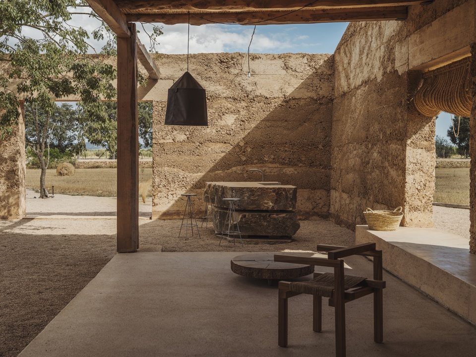 ca na pau by munarq architects