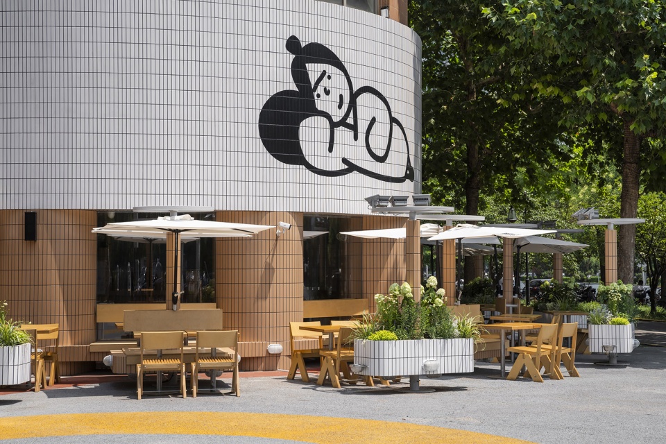 shyno bistro cafe by spacestation