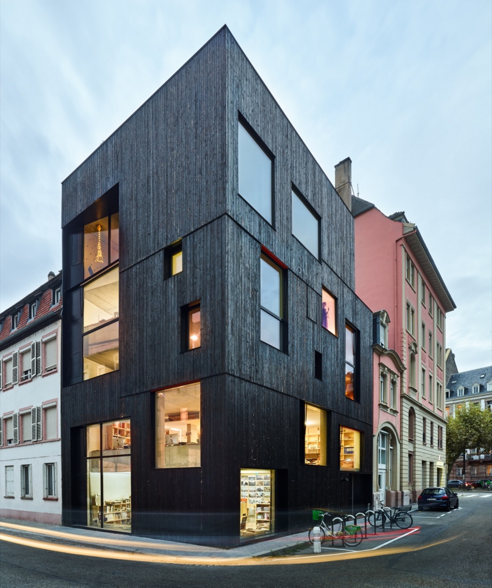 Mixed use building in Strasbourg Dominique Coulon Associes