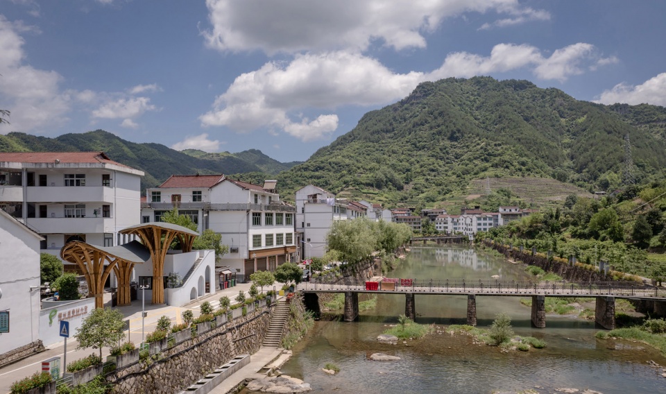 jinyun zhangcun primary school gate ren