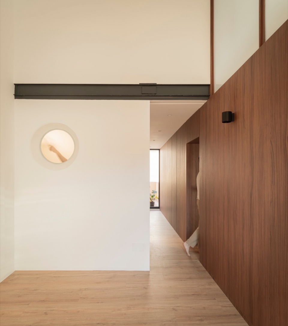 Cross House by JJ estudio