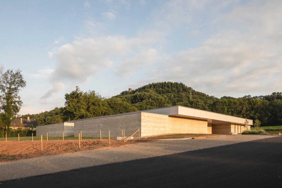 intercommunal daycare and early childhood center in espalion by wip architecture