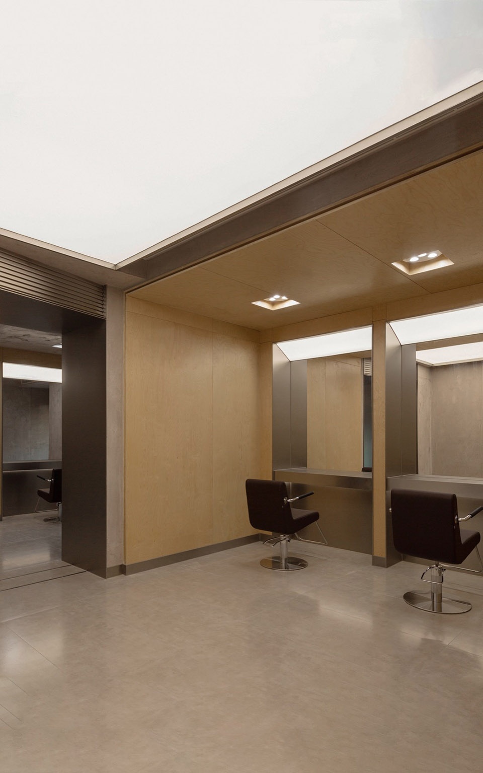 Mix SHOW hair design salon by A N D Studio