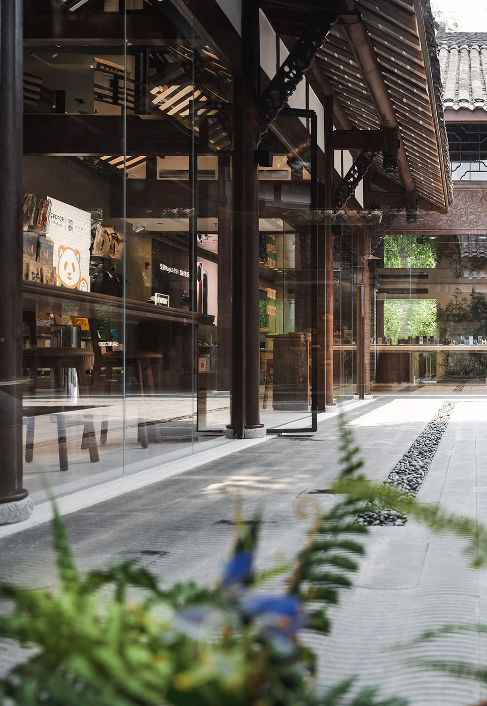 honor flagship store by honor retail design studio