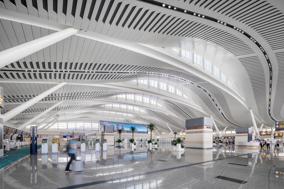 Yantai Penglai International Airport Terminal 2 China by CSWADI Aedas Shanghai New Era Airport Design and Research Institute
