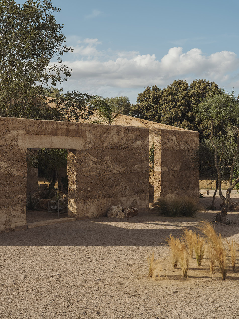 ca na pau by munarq architects