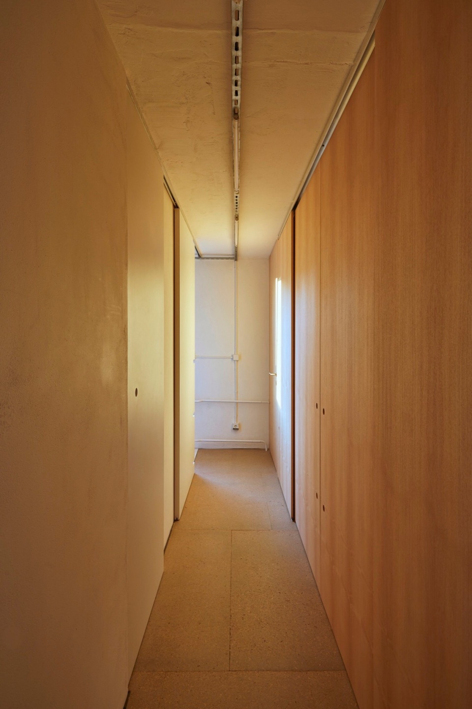 Architects Apartment by RDTH architekti