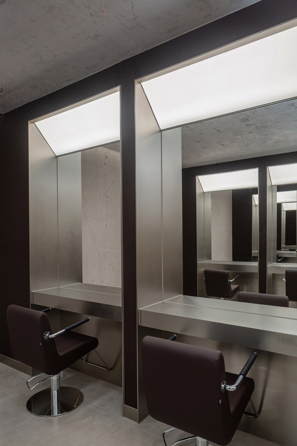 Mix SHOW hair design salon by A N D Studio