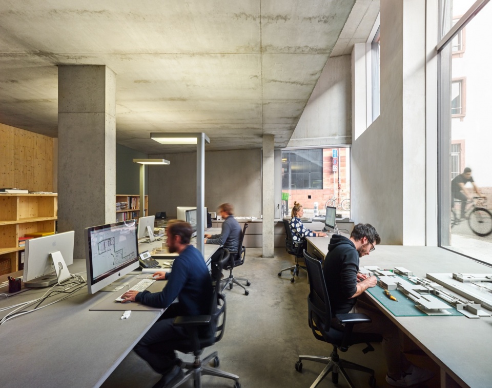 Mixed use building in Strasbourg Dominique Coulon Associes